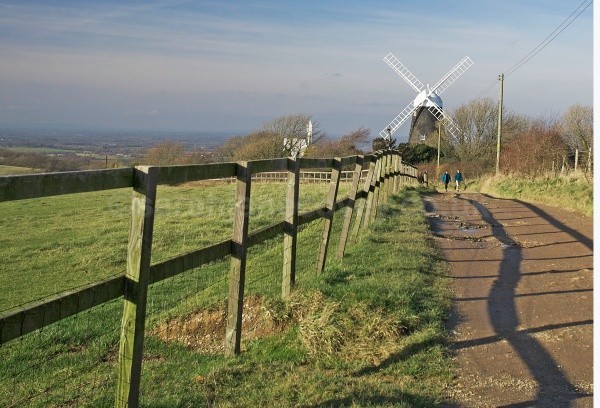 28a_view-of-wndmills